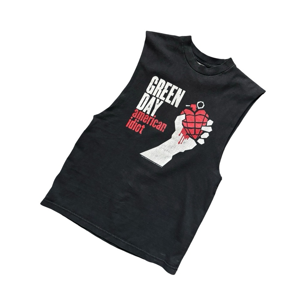 Vintage 2004 Green Day “American Idiot” Band Tee — Cinder Block Licensed